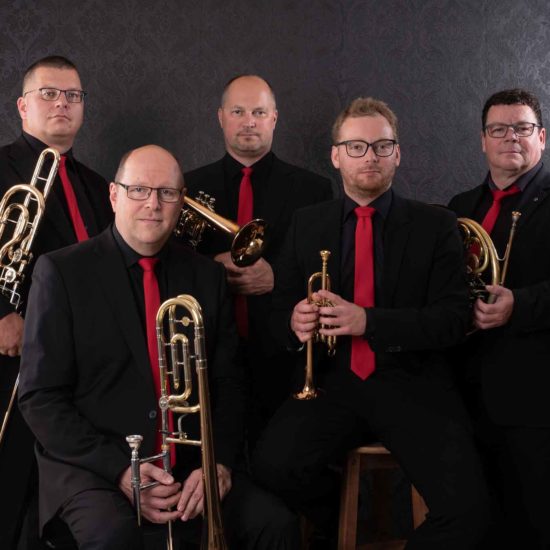 Dresden Brass Quintett mit Trompete, Posaune, Horn und Tuba.